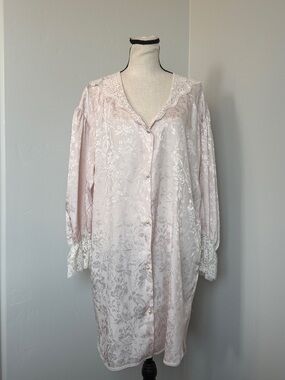 Vintage Lady Cameo Nightgown Robe Pink Lace Floral Coquette Bridal Avg
